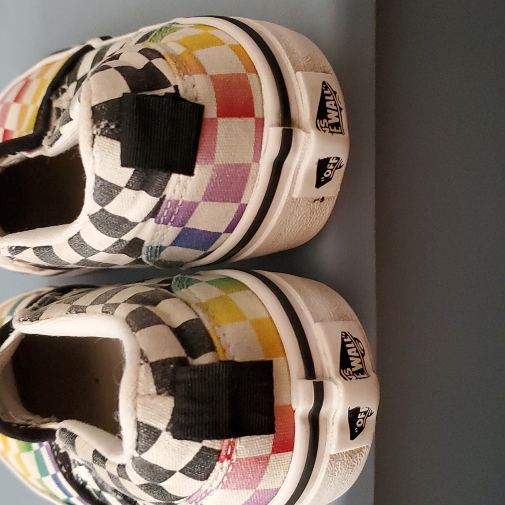 VANS - Picture 4 of 4